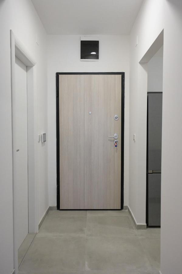 Porta Apartment Skopje Buitenkant foto